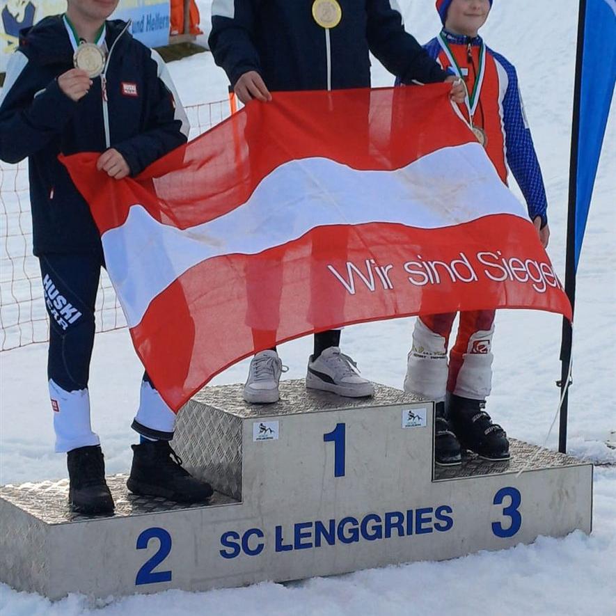 WM 2025 Siegerehrung Risenslalom (3)