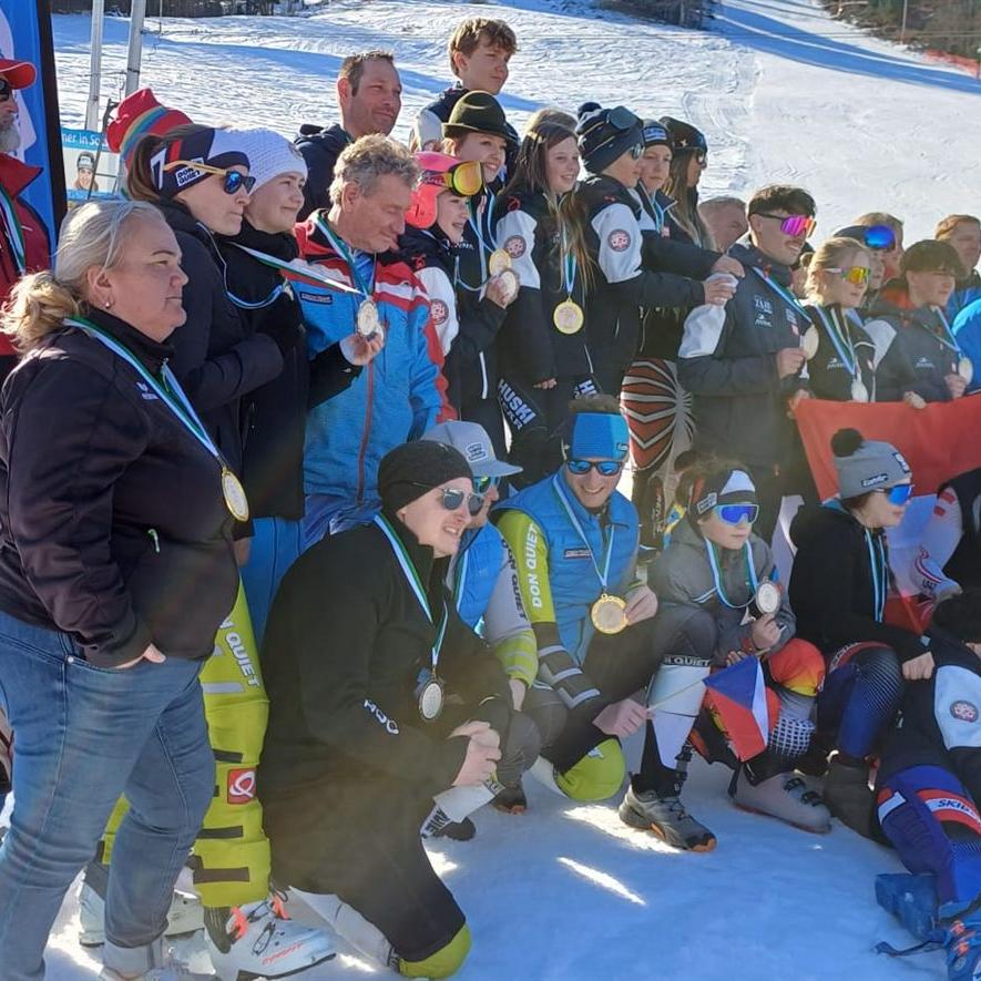 Skibob-WM_Lenggries_Siegerehrung_Super_G (2)